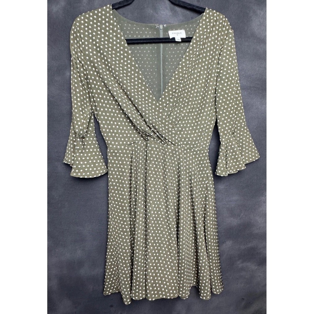 Everly Green Polka Dot Wrap Dress S Bell Sleeve Fit Flare Cottagecore V-Neck⁠